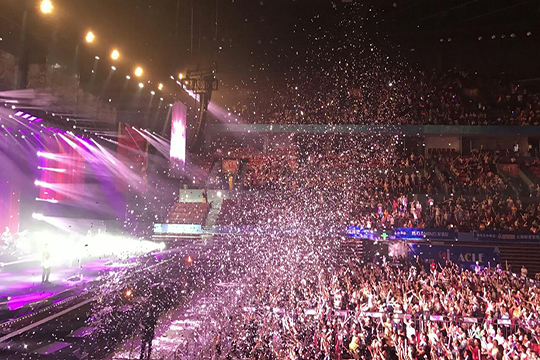 畅享摇滚，银河官网LED大屏“耀”你好看！